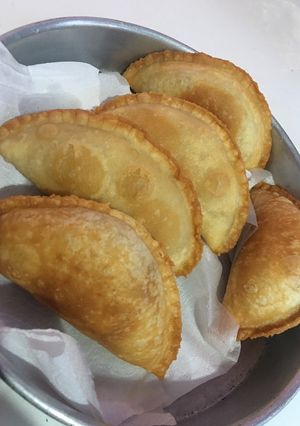 Una foto de Masa para empanadas fritas