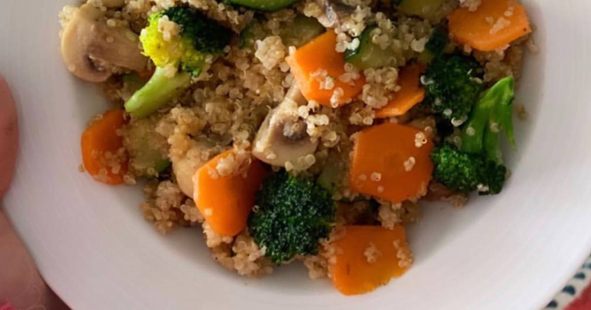 Quinoa con verduras salteadas Receta de Marina cocinillas- Cookpad