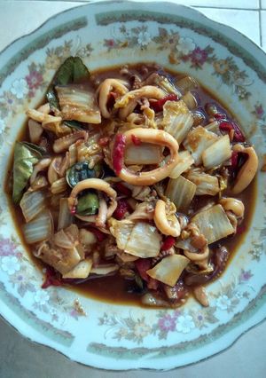 Foto resep Tumis Cumi dan Sawi Putih