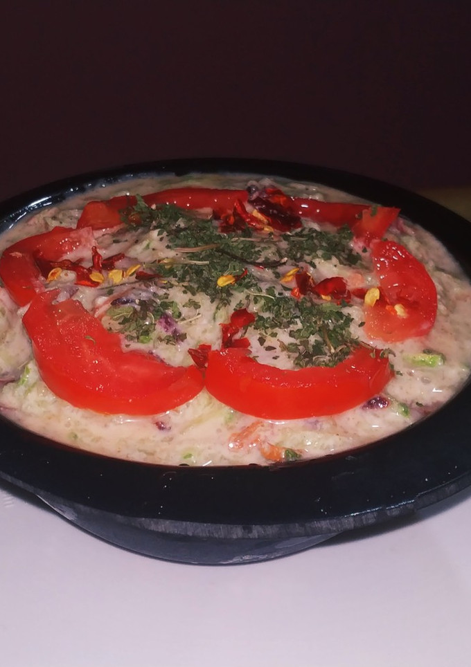 A picture of Curd cucumber Salad.