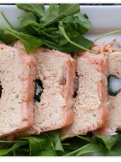 Una foto de Terrina de salmón y langostinos