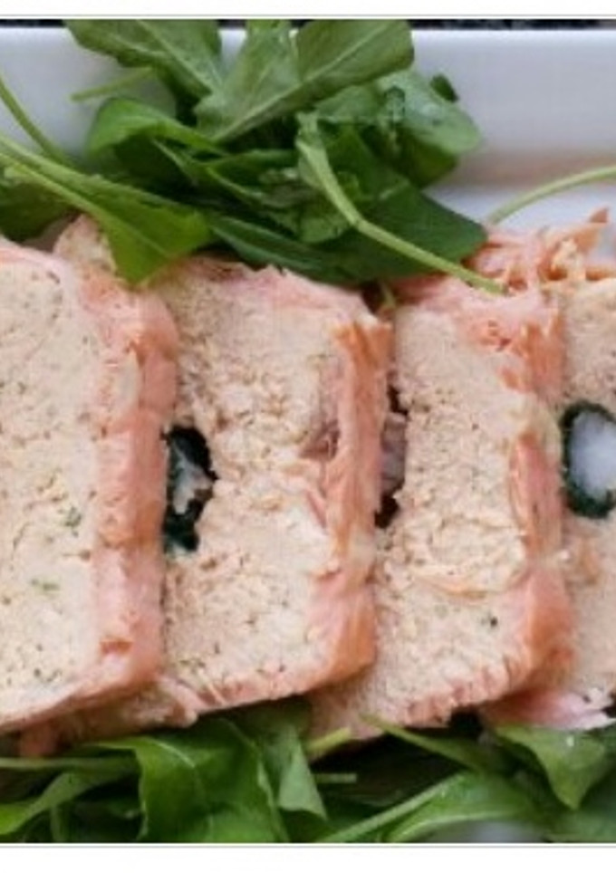 Una foto de Terrina de salmón y langostinos