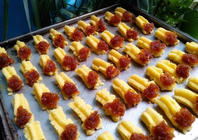 Resep: Kue Semprit Murah