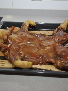 Una foto de Cochinillo Segoviano al horno