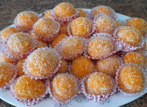 Foto principal de Bolitas de zanahoria y coco rallado (dulce sin horno)