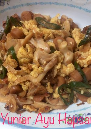 Foto resep Orak Arik Telur dengan Sosis dan Jamur