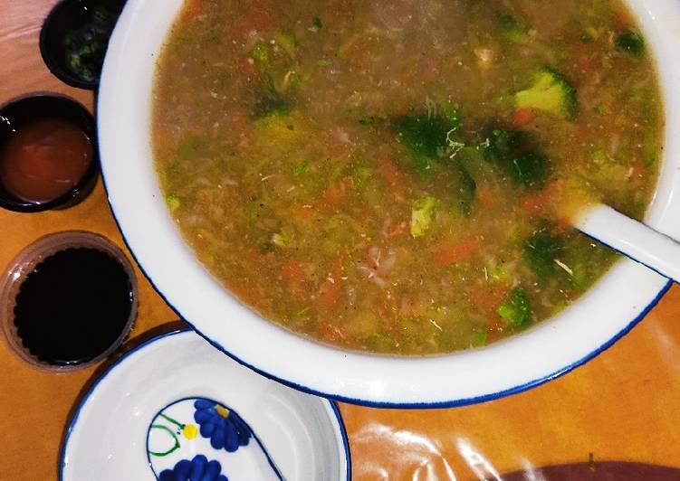 Recipe of Speedy Healthy Chicken Vegetable&#39;s Soup 🍲🍲