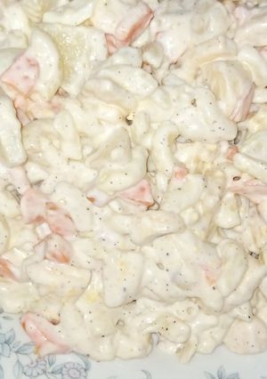 A picture of Russian Salad.