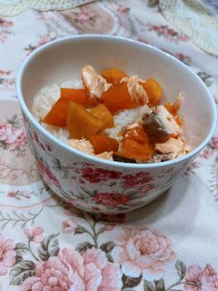 🌸日式地瓜鮭魚飯🌸 簡單版 的食譜成品照片
