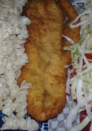 Una foto de Fideos tirabuzón con crema!!!😋