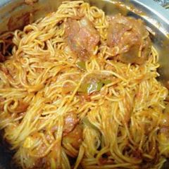 A picture of Chicken spaghettis.