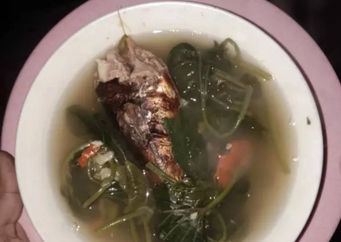 Sayur masam, daun, kentang, ikan salai.