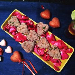 A picture of Beetroot heart shape cutlet.