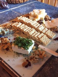 Una foto de Tabla de quesos para aperitivos