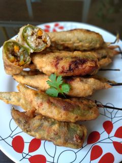 Foto resep Gochu twigim (korean stuffed peppers)