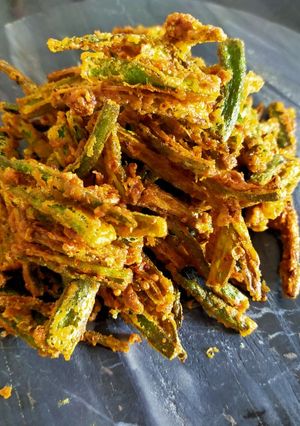 A picture of Kurmuri Chatpati Bhindi.