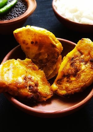 সর্ষে-পোস্ত পুরভরা চালকুমড়ো ভাজা(pur bhora chalkumro bhaja recipe in Bengali) রেসিপির প্রধান ছবি