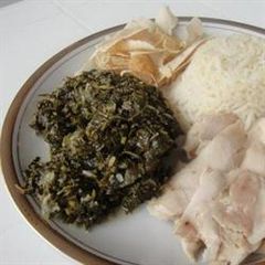 A picture of Jew's mallow stew with chicken - mulukhiyah.