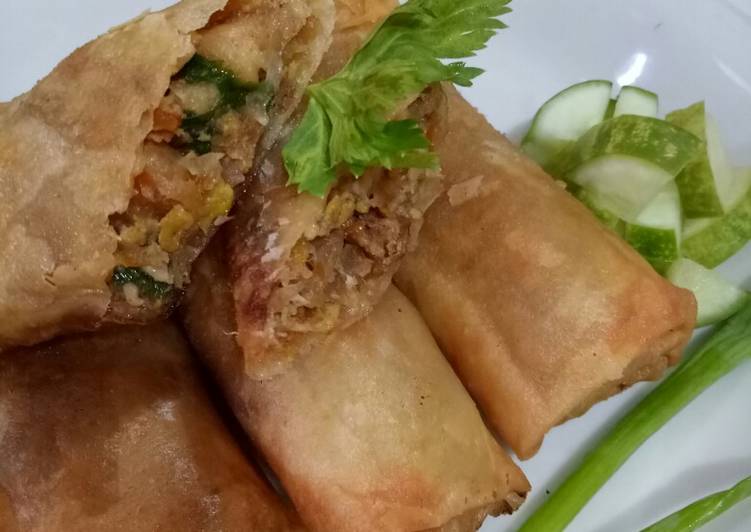 Lumpia Semarang/lumpia bengkuang lengkap dengan cuka/saus cocol