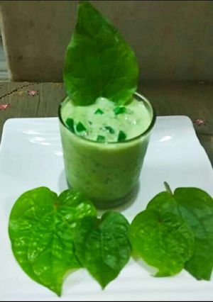 A picture of Paan thick shake.