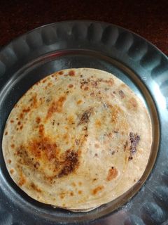 अचारी मसाला पराठा (achari masala paratha recipe in Hindi) रेसिपी मुख्य फोटो