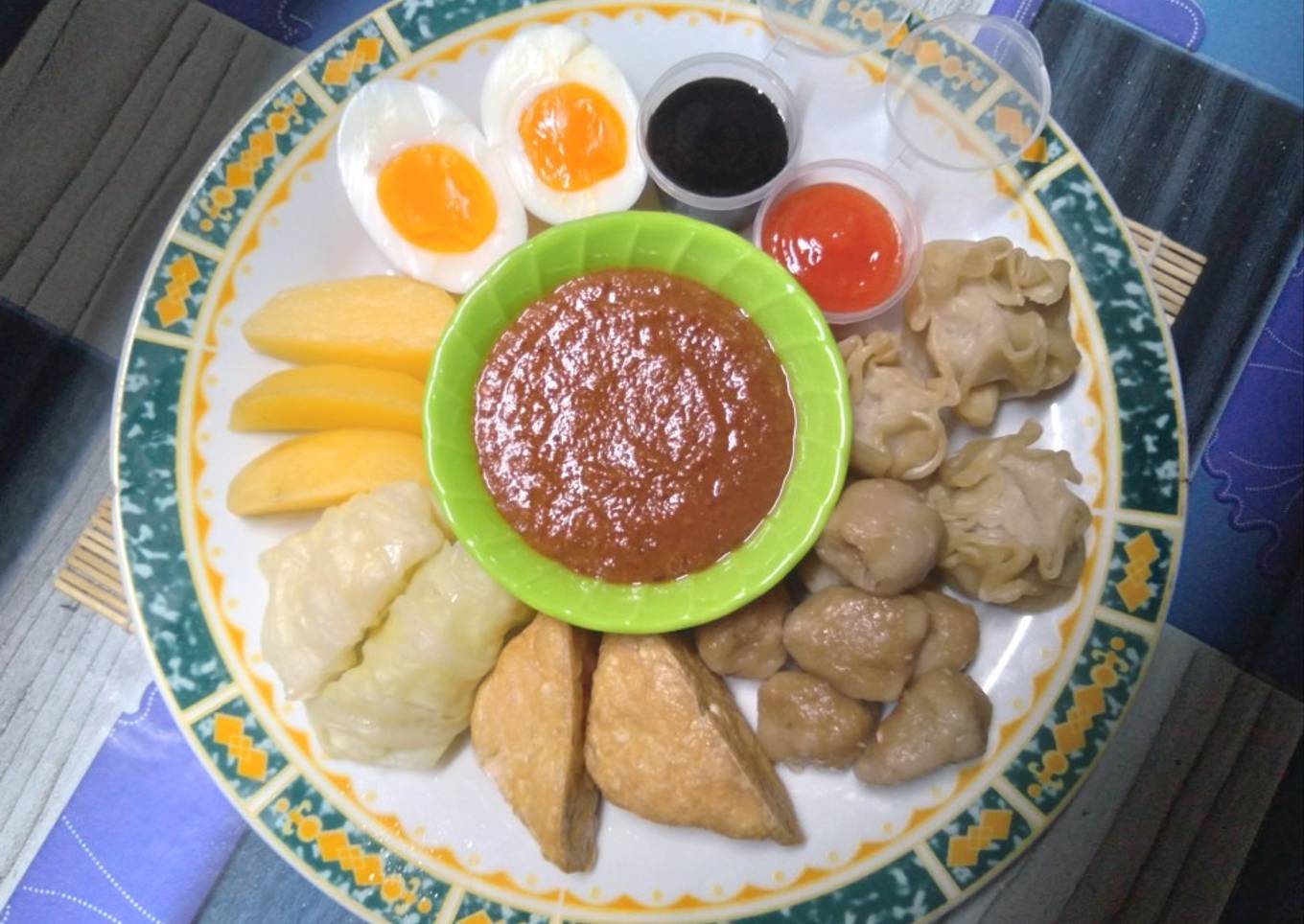 Siomay Kuah Kacang