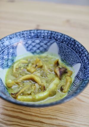 A picture of Braised Curried Squid.