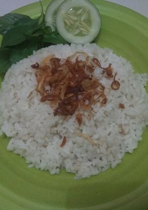 Foto resep Nasi uduk magiccom