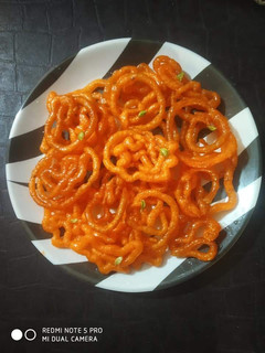 रसभरी जलेबी (Rasbhari jalebi recipe in hindi) रेसिपी मुख्य फोटो
