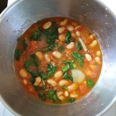 A picture of Chunky Tomato based Soup.