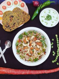 વેજ. બિરયાની (Veg Biryani Recipe In Gujarati) રેસીપી મુખ્ય ફોટો