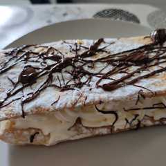Foto principal de Hojaldre relleno de nata y mascarpone