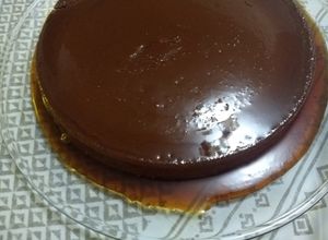 Una foto de Flan de queso crema y nutella
