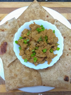 சோயா சங்க்ஸ் கறி (Soya chunks kari recipe in tamil) செய்முறை முக்கிய புகைப்படம்