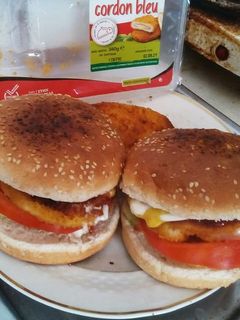 Φωτογραφία της συνταγής Μπέργκερ με cordon bleu