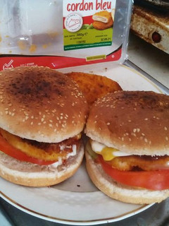 Φωτογραφία της συνταγής Μπέργκερ με cordon bleu