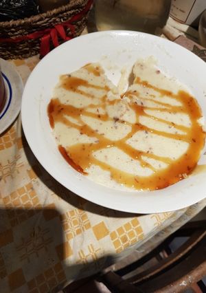 Una foto de Sémola con leche líquida