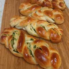 รูปของ Roti daun bawang