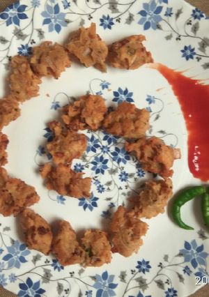A picture of Wheat flour pakora(Nonbaria).