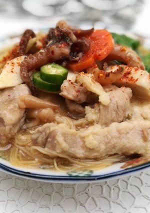 รูปของ ราดหน้าหมูหมัก