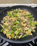 Passatelli con asparagi e salsiccia