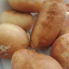 A picture of Roti Goreng sederhana.