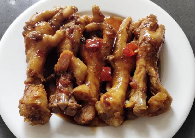 Adobo Chicken Feet Recipe by Meme - Cookpad