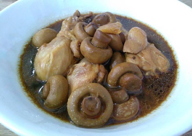 简易蘑菇酱油鸡 simple soy sauce chicken with mushroom recipe main photo