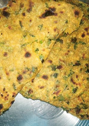 मेथी के पराठे (methi ke parathe recipe in Hindi) रेसिपी मुख्य फोटो