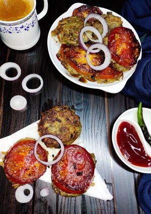 টমেটো আলুর কাবাব (Tomato alu kebab recipe in Bengali) রেসিপির প্রধান ছবি