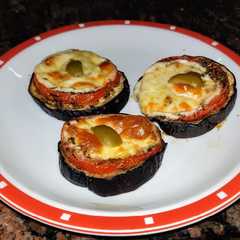 Una foto de Pizzetas de Berenjenas
