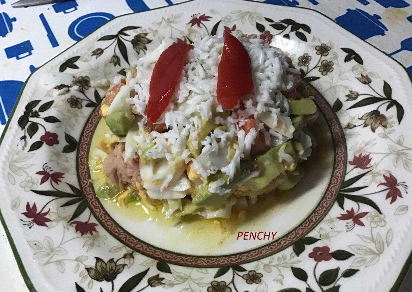 Tartar de aguacate al aceite de trufa blanca