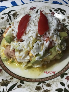 Una foto de Tartar de aguacate al aceite de trufa blanca