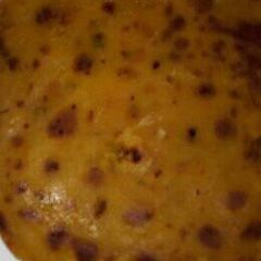 A picture of Pumpkin chapatis with dhania.